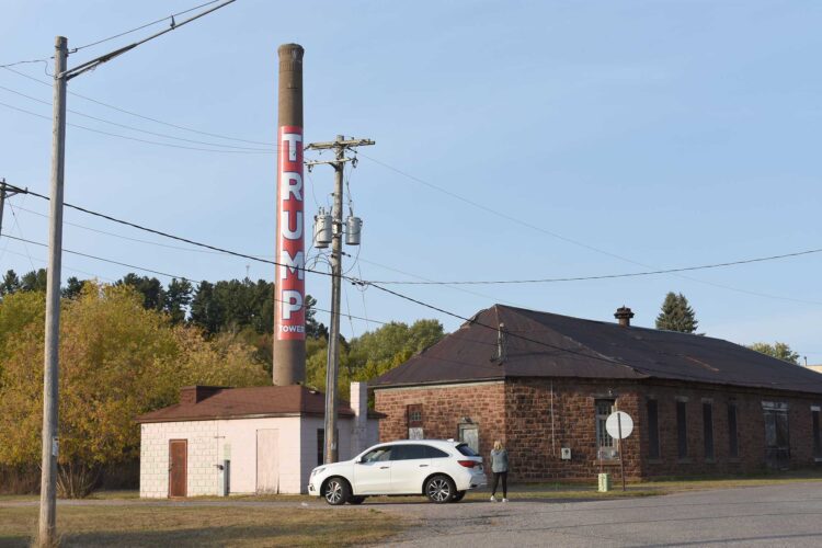 City issues violation notice for ‘Trump Tower’ sign News, Sports